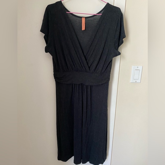 Dark Grey stretchy summer dress (M) - Picture 1 of 2